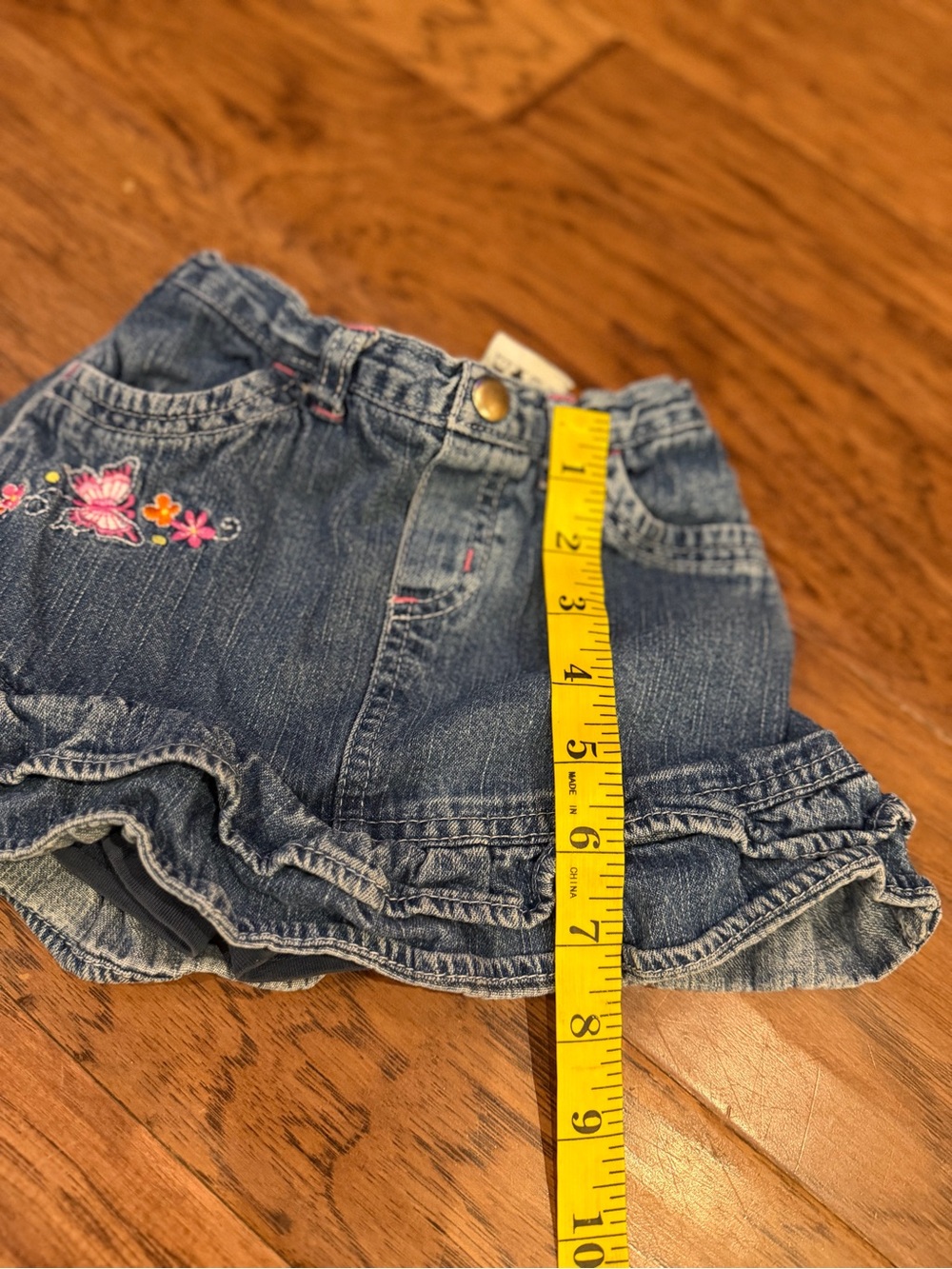 Vintage Y2K 2007 Nickelodeon 3T skirt with shorts, built-in butterflies ruffles - Picture 6 of 9